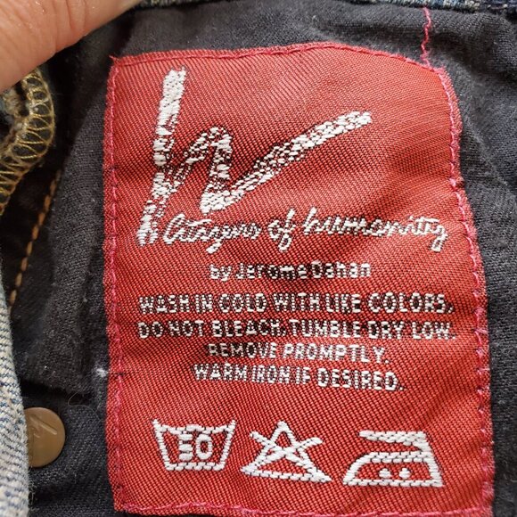 CITIZENS OF HUMANITY SZ 25 (28"waist meas.) Heavily Distressed Crop Frayed Jeans - Picture 12 of 13